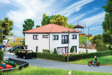 Image for 272-130648 Modernlife Weber House