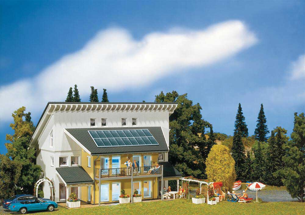 Image for 272-130302 Solar House