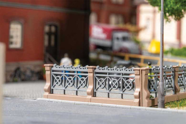 Image for 272-180426 Villa Fence Grey