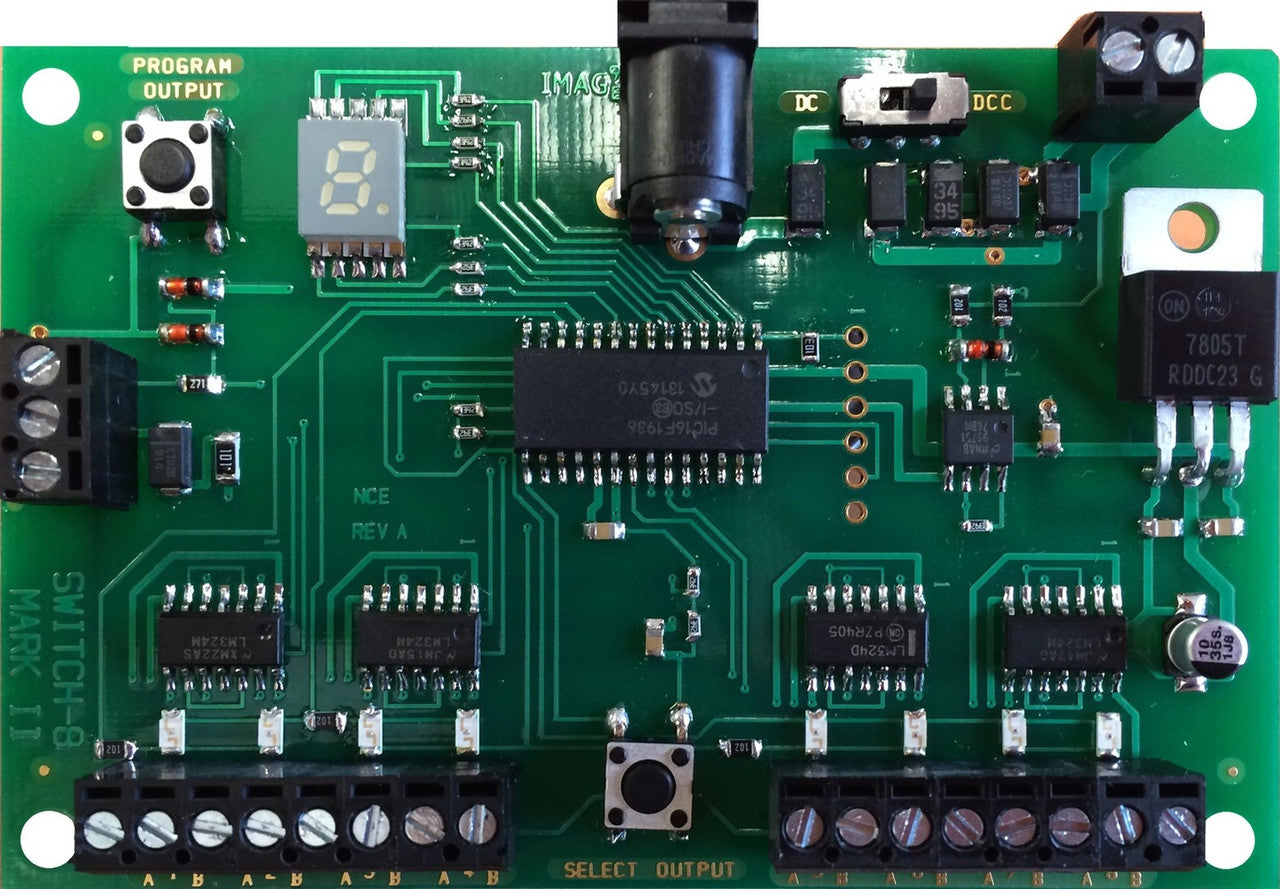 151 NCE / Switch8-Mk2 accessory decoder, controls 8 Tortoise switch ma ...