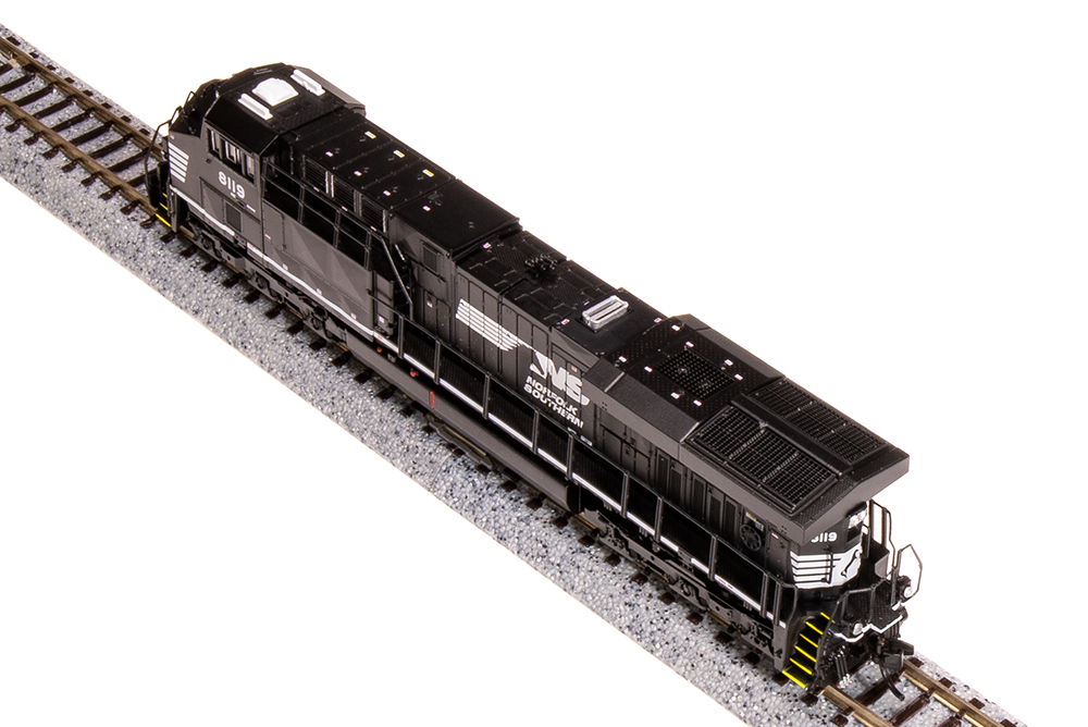 BLI 7297 ES44AC NS #8119, Black & White Paragon 4 Sound & DCC N Scale