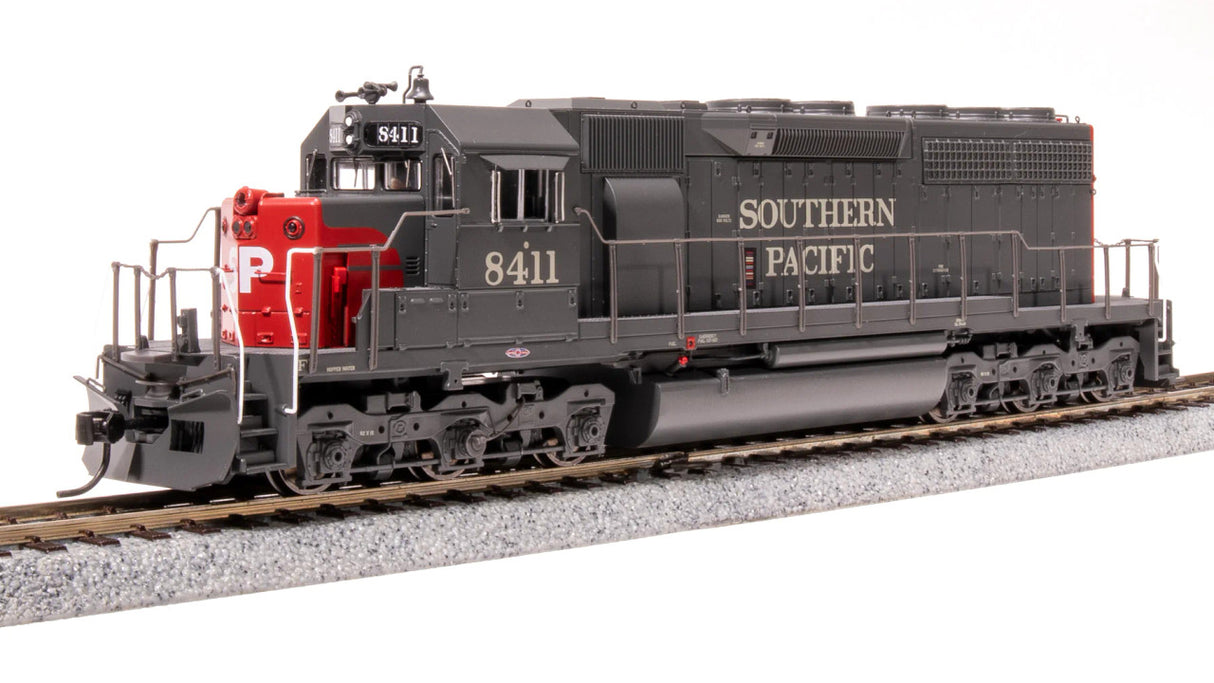 BLI 7646 EMD SD40, SP 8411, BLOODY NOSE Paragon 4 w/Sound & DCC HO Scale Broadway Limited