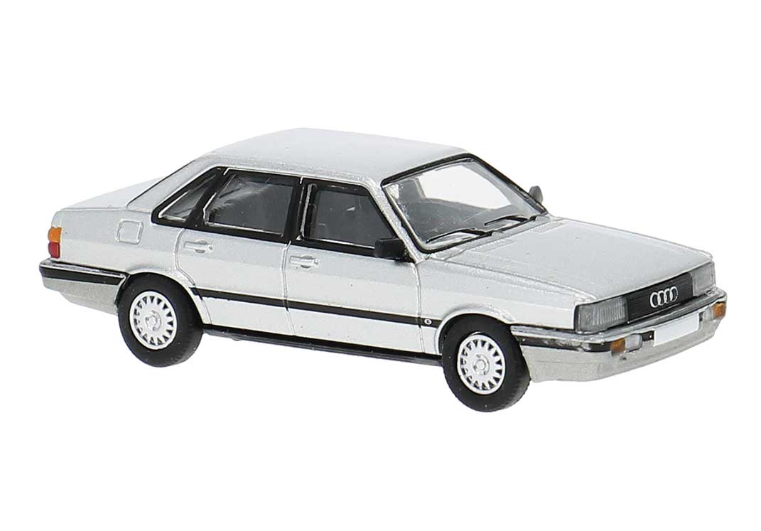 Image for 175-PCX870714 Audi 90 silver