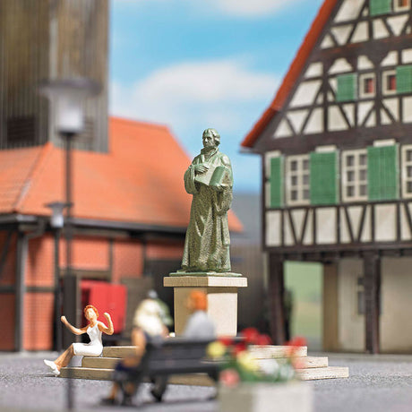 Image for 189-7730 Martin Luther Statue