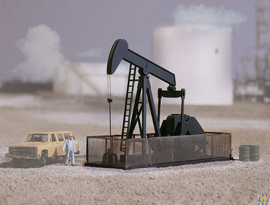 3170 Walthers Walking Beam-Horse Head Oil Pump w/o Motor (Scale=HO