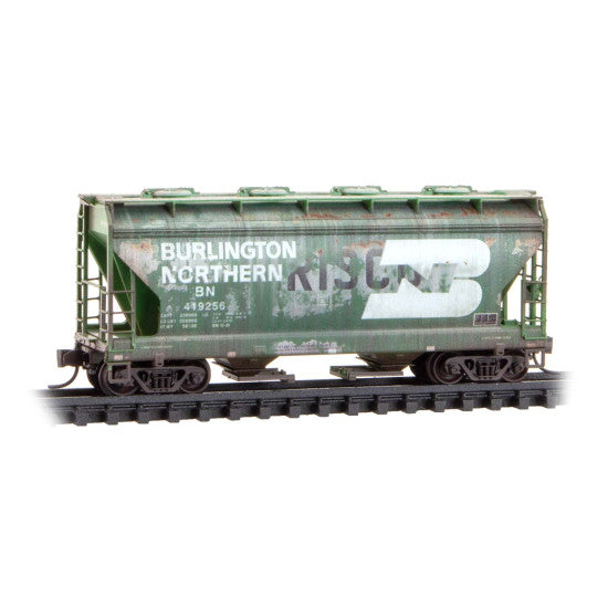 Micro-Trains 983 05 095 2-Bay Covered Hoppers - Burlington Northern Weathered 2-Pack N Scale