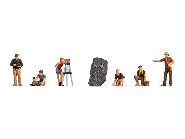 Image for 528-15043 Archaeologists
