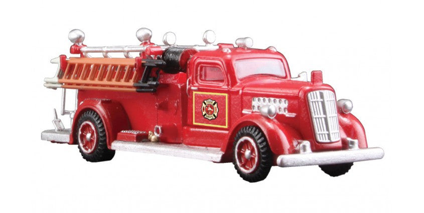 Woodland Scenics 5567 AutoScenes(R) - Assembled -- 1950s Fire Truck (red) HO Scale