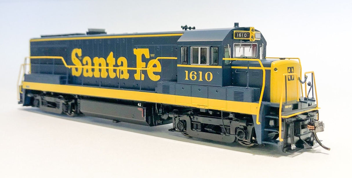 Rapido 35506 GE U25B Low Hood ATSF Santa Fe #1610 w/LokSound & DCC HO Scale