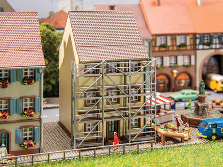 Image for 272-232175 Old-Town House w/Scaffold