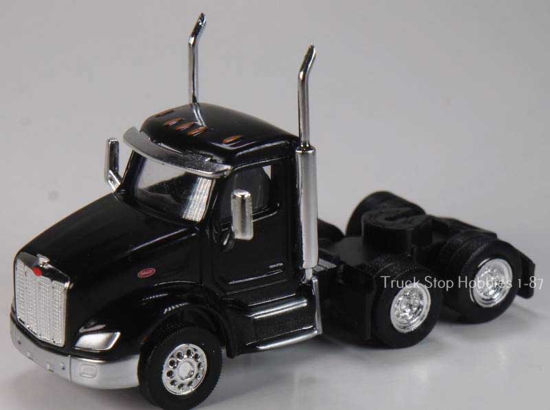 Image for 326-410534 Peterbilt 579 3ax black 2
