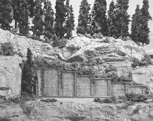 Woodland Scenics 1159 Retaining Walls pkg(6; Unpainted Hydrocal(R) Castings) -- Cut Stone N Scale