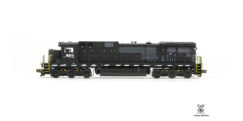 ScaleTrains SXT31154-2 GE C39-8 Phase III, Pennsylvania Northeastern/ex-Norfolk Southern #8211 DCC & Sound N Scale