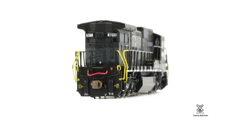 ScaleTrains SXT31154-2 GE C39-8 Phase III, Pennsylvania Northeastern/ex-Norfolk Southern #8211 DCC & Sound N Scale