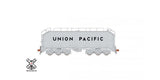 ScaleTrains SXT32292 Union Pacific Silver Diesel Fuel Tender (Silver Trucks) HO Scale