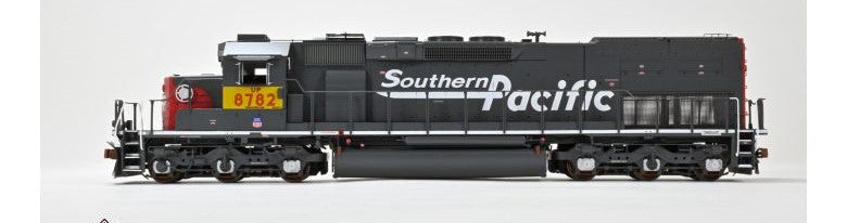 ScaleTrains SXT39879 EMD SD40T-2, UP Union Pacific/Patched/ex-SP Speed Lettering/Standard Ditch Lights #8782 DCC & Sound HO Scale