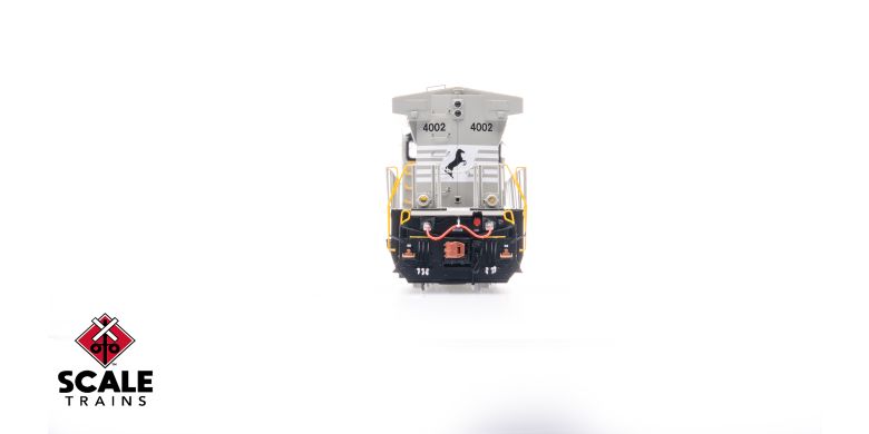 Scaletrains SXT39885 GE AC44C6M, Norfolk Southern/Black Mane/Tuscan Red Stripe/NS #4002 HO Scale