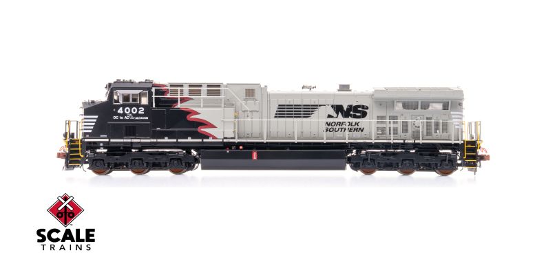 Scaletrains SXT39885 GE AC44C6M, Norfolk Southern/Black Mane/Tuscan Red Stripe/NS #4002 HO Scale