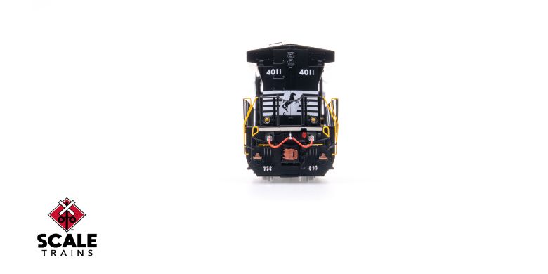 Scaletrains SXT39891 GE AC44C6M, Norfolk Southern/Horsehead/NS #4015 HO Scale