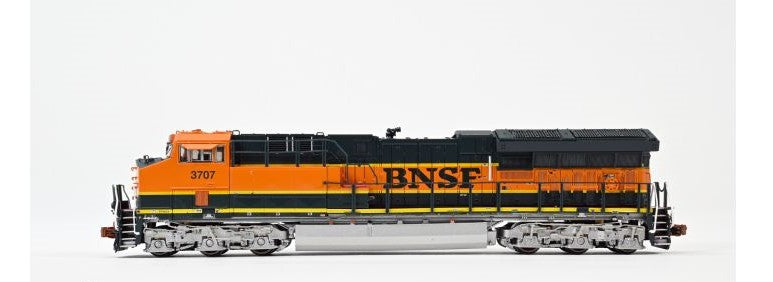 Scaletrains Rivet Counter SXT40455 GE ET44C4, BNSF/Heritage I #3712 DCC & Sound N Scale