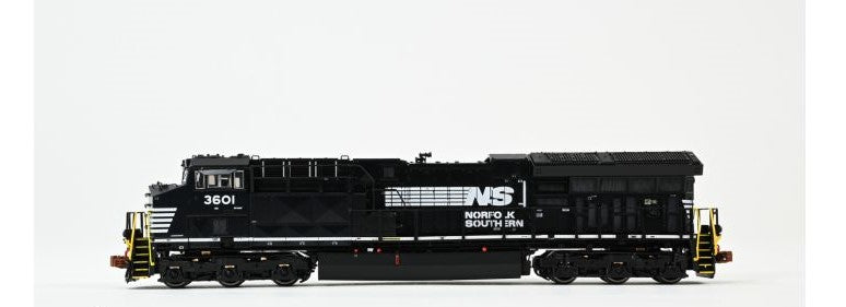 Scaletrains Rivet Counter SXT40481 GE ET44AC, Norfolk Southern/Thoroughbred #3649 DCC & Sound N Scale