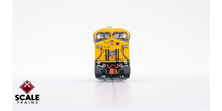 ScaleTrains SXT40597 GE AC4400CW, C&NW Chicago & NorthWestern /Operation Lifesaver #8814 DCC & Sound N Scale