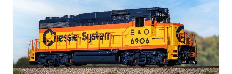 Scaletrains Rivet Counter SXT40953 EMD GP30 Phase Id, Chessie System/B&O #6906 DCC & Sound HO Scale