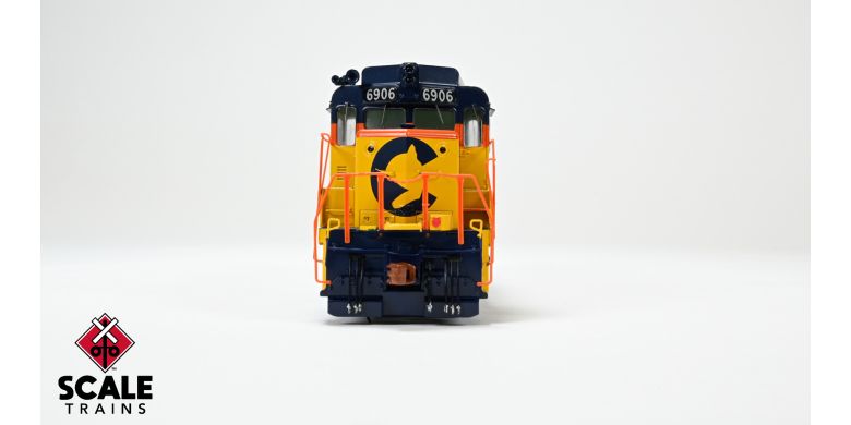 Scaletrains Rivet Counter SXT40953 EMD GP30 Phase Id, Chessie System/B&O #6906 DCC & Sound HO Scale