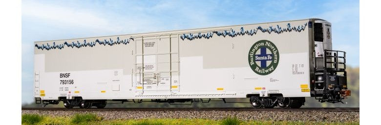 Scaletrains SXT41366 Trinity 82' 7883 Mechanical Reefer, BNSF/Roofline Icicles/Patched/Late Thermo King #793156 HO Scale