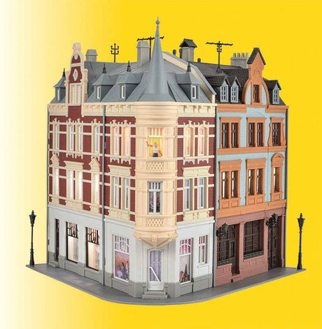 Image for 405-38295 Town House w/Figure & LED
