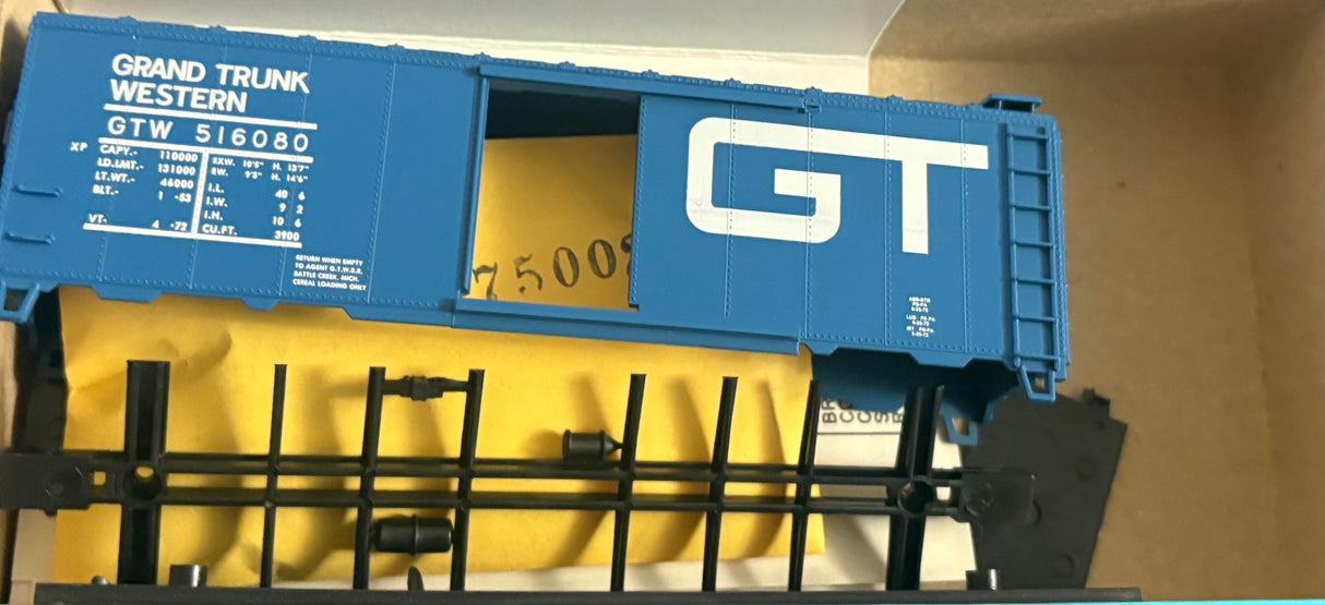 Bev-Bel 2294 40' Boxcar GTW Grand Truck Western #516080 HO Scale
