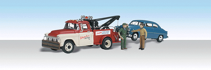 Woodland Scenics 5524 Wayne Recker's Tow Service - AutoScenes(R) HO Scale